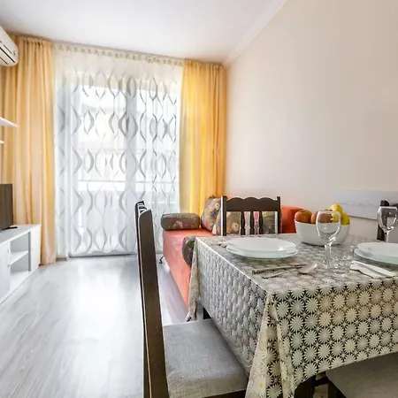 Апартамент Gym 1 Bedroom With Kitchen Zk Слънчев бряг